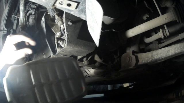 Форд Фокус 2 (Ford Focus 2) замена масла в МКПП. Подробно. смотреть онлайн