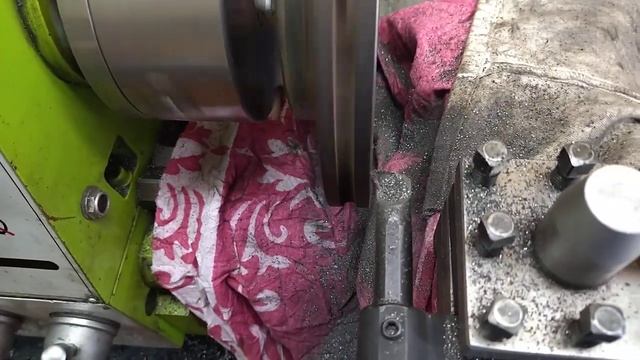 Токарный станок CJM 280. Проточка тормозного диска. смотреть онлайн