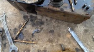 Крепление пускача на Т-25 . Ремонт бендикса стартера. . Reparatur überschreitung Kupplung Anlasser.