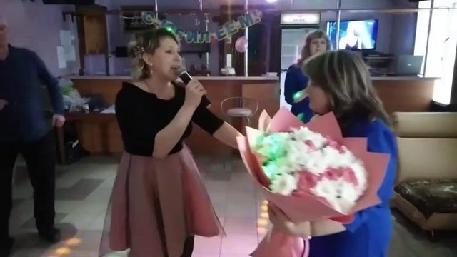 кавер песни-розовые розы. подарок на юбилей