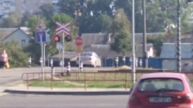 Лида жд переезд. красный свет(1) смотреть онлайн