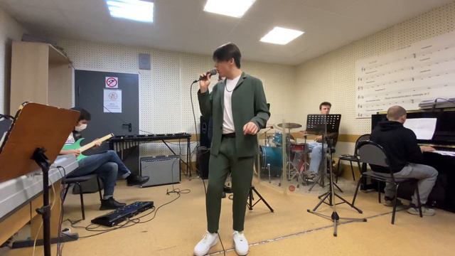 Гурьянов Денис (17 лет, г. Саратов) - On green dolphin street
