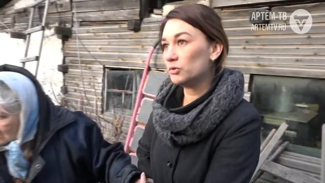 Новое крыльцо от волонтёров смотреть онлайн