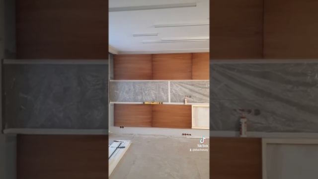 Стеновые панели из шпона дуба. Wall panels. Pannelli a parete. Painéil bhalla.