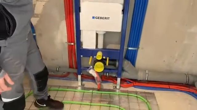 Из чего состоит правильный сантехнический узел