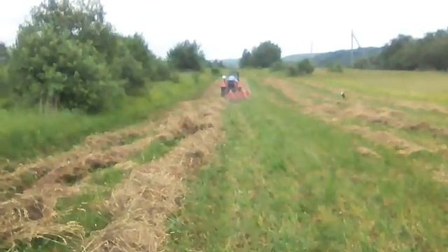 Згрібаємо сіно в валки. Сонечком смотреть онлайн