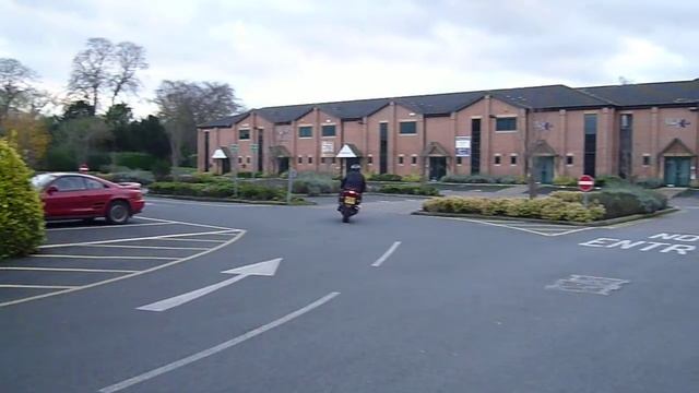 RF 600R Red смотреть онлайн