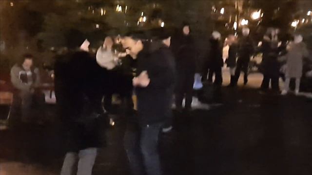 ПОТАНЦУЙ СО МНОЙ ВОТ РУКА МОЯ смотреть онлайн