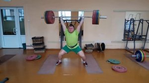 Weight lifting. тяжелая атлетика тренировка Олимпийского чемпиона