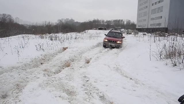 SF9 играючи преодолевает горку смотреть онлайн