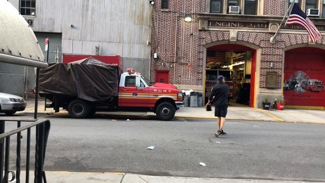 FDNY showing how to keep calm and carry on during Covid-19 смотреть онлайн