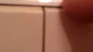 Клавиша включения света:(Не отвечает)