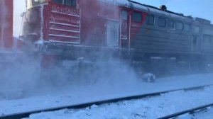 Работа жд машины ПОМ по очистке стрелочных переводов от снега. 17.11.2021