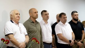 Артем Жога посетил открытие мемориального портрета Александра Захарченко