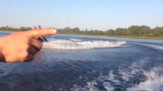 Boat VS Jet ski Yamaha FX SHO 250hp смотреть онлайн