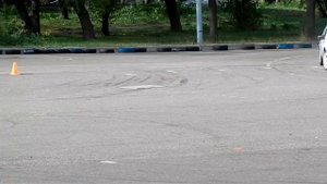 Слалом. 2-й заезд раллийного авто.