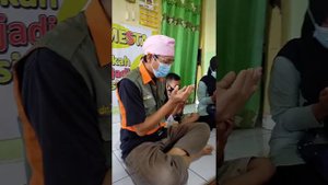 anak YATIM ikut SUNATan 810