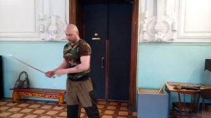Волчий стиль. Фланкировка заточенной шашкой, с подтверждением в конце ролика.