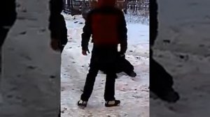 Выгон бомжей и алкашей с подъездов