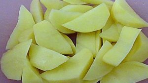 Картофель запеченный в сухарях