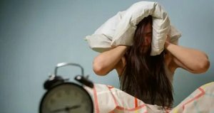 КАК спать если кругом очень шумно.