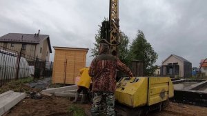 Фундамент из ЖБ СВАЙ ┃ забиваем СВАИ ┃Обзор