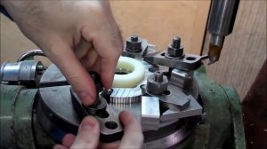 Философское фрезерование на поворотном столе