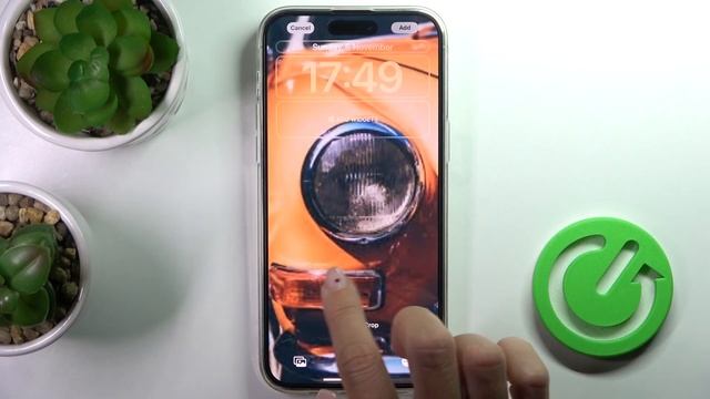 How to Change Wallpaper on iPhone 14 Pro Max смотреть онлайн