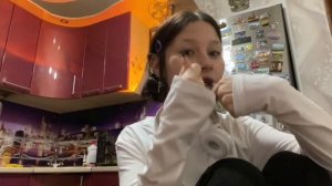 Проколола язык. Болтаю (*^ω^*)