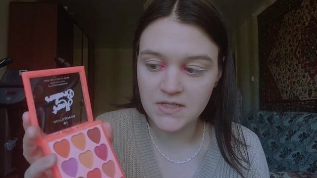 ?Макияж палеткой I heart revolution /Подводка 7days? смотреть онлайн