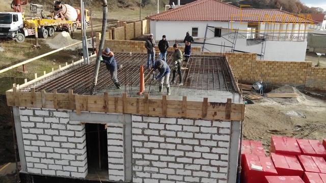 Строим дом в Алуште. Часть2. Стены. Перекрытие