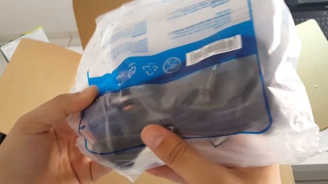 Monitor LED 23,6" Widescreen Full HD Samsung S24E310 Unboxing смотреть онлайн