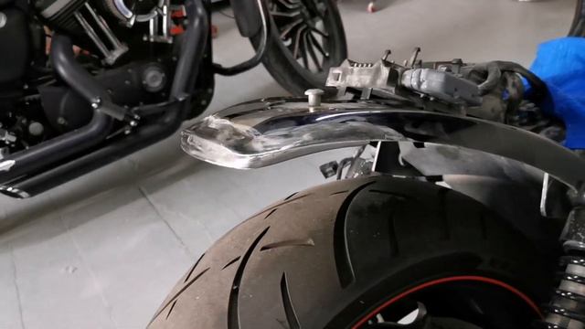 Harley Davidson Night Rod 2008 rear fender смотреть онлайн