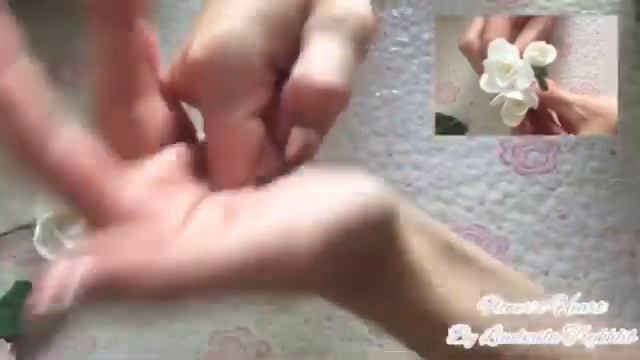 Лепка фрезии из лекой зефирной глины Crafter's Clay смотреть онлайн