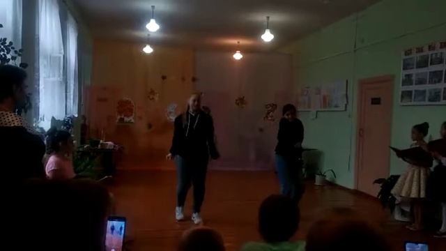 Танец на осенний бал смотреть онлайн