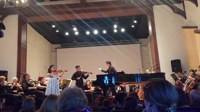 오케스트라 협연, 러시아 초등학생 Ханна Баязитова и Ростислав Сурков Torelli A minor p.3 토렐리 가단조 3악장 김한나 смотреть онлайн