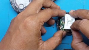 garmin instinct solar battery replacement
