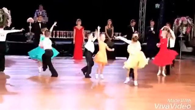 Dansuri pentru copii Dansuri sportive Chisinau смотреть онлайн