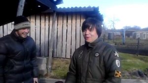 Разбил бутылку об голову