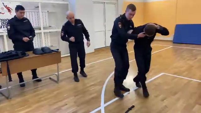 Показательное выступление Полиция (КФЭК) смотреть онлайн