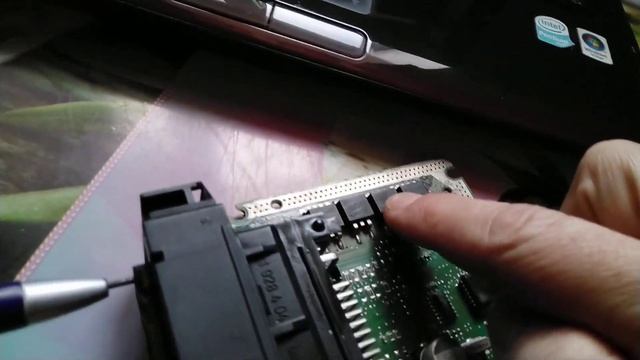 Проверка ключей зажигания на столе. ЭБУ переделан под 16 кл. . смотреть онлайн