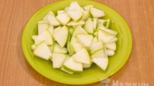 Свинина запеченная с яблоками