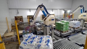 Fujirobotics паллетизация групповой упаковки.