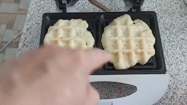 ГОТОВИМ КАРТОФЕЛЬНЫЕ ВАФЛИ ЗА 3 МИНУТЫ!!!? | Рецепт в описании смотреть онлайн