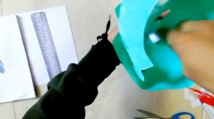 Crafting FNAF Bon Bon Hand Puppet from paper!