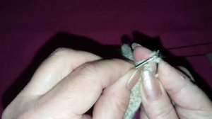 9. Как закрыть петли спицами простой способ. Как закончить вязание.Уроки вязания спицами для левшей