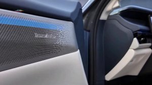 Новый шедевр Lynk & Co гибридный седан 07 EM-P