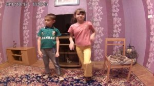 Игра- танцы частями тела.