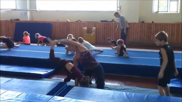 Акробатика для капоэйры смотреть онлайн