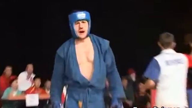 Спорт. Боевое самбо. Турнир Гордеева-2016. +100 Кубанычбек Кокумов-Александр Ханин смотреть онлайн